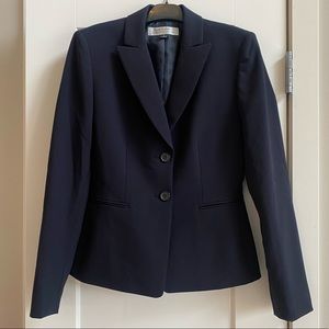 Tahari blazer navy blue size 2